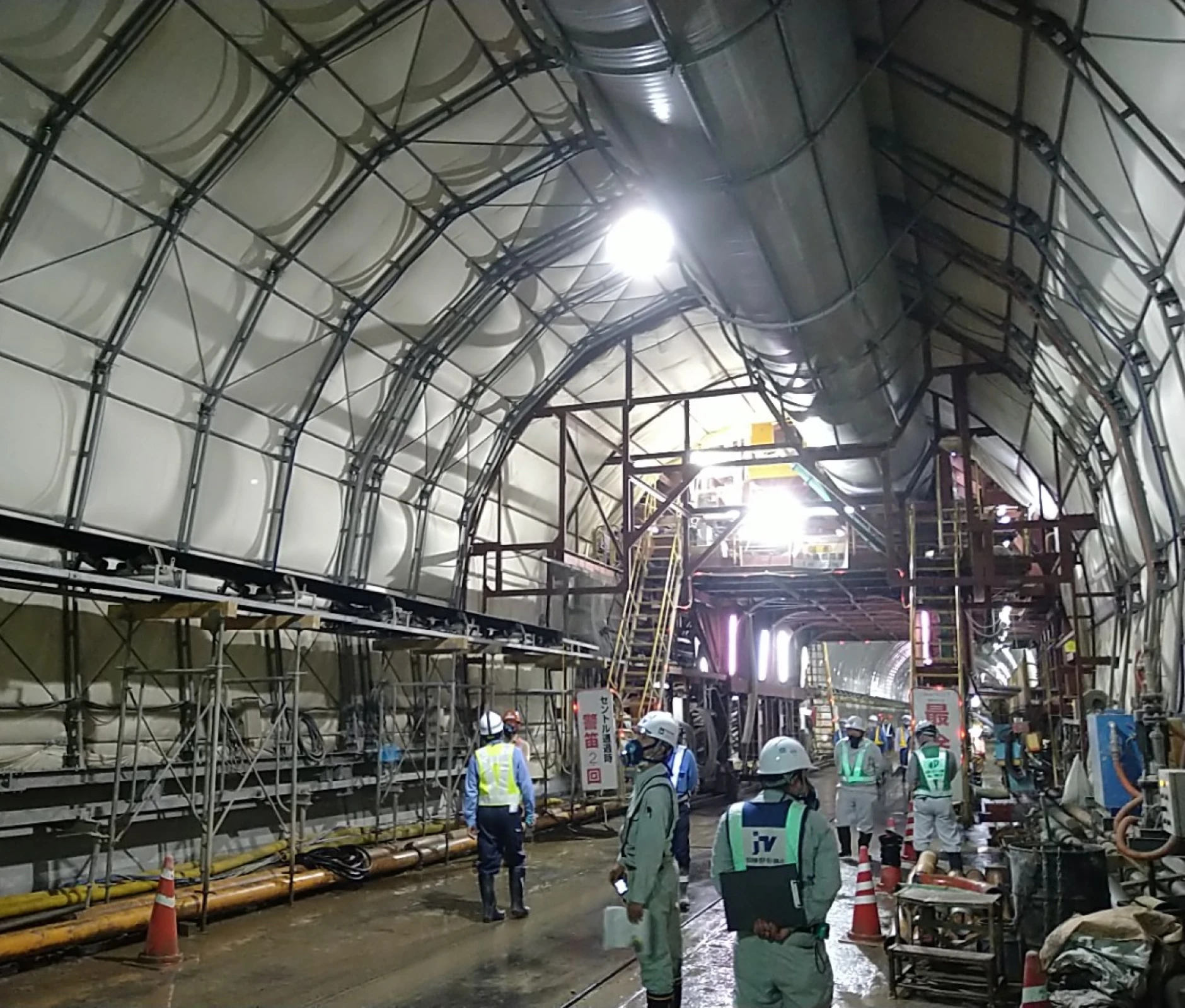 トンネル工事 1