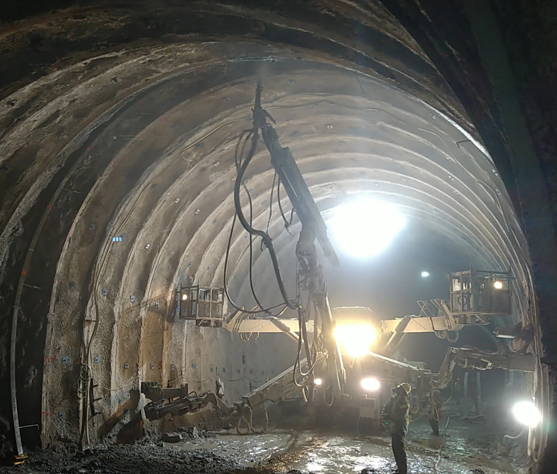 トンネル工事 2