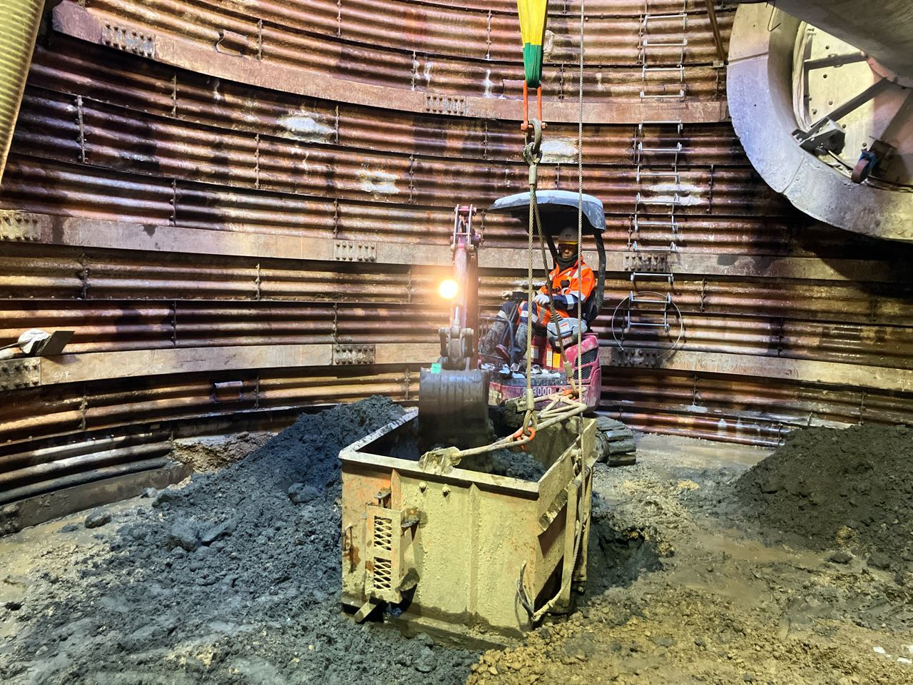 国庫補助事業　創成川処理区Ⅴ－８０００（北３６条西２丁目ほか）下水道新設工事