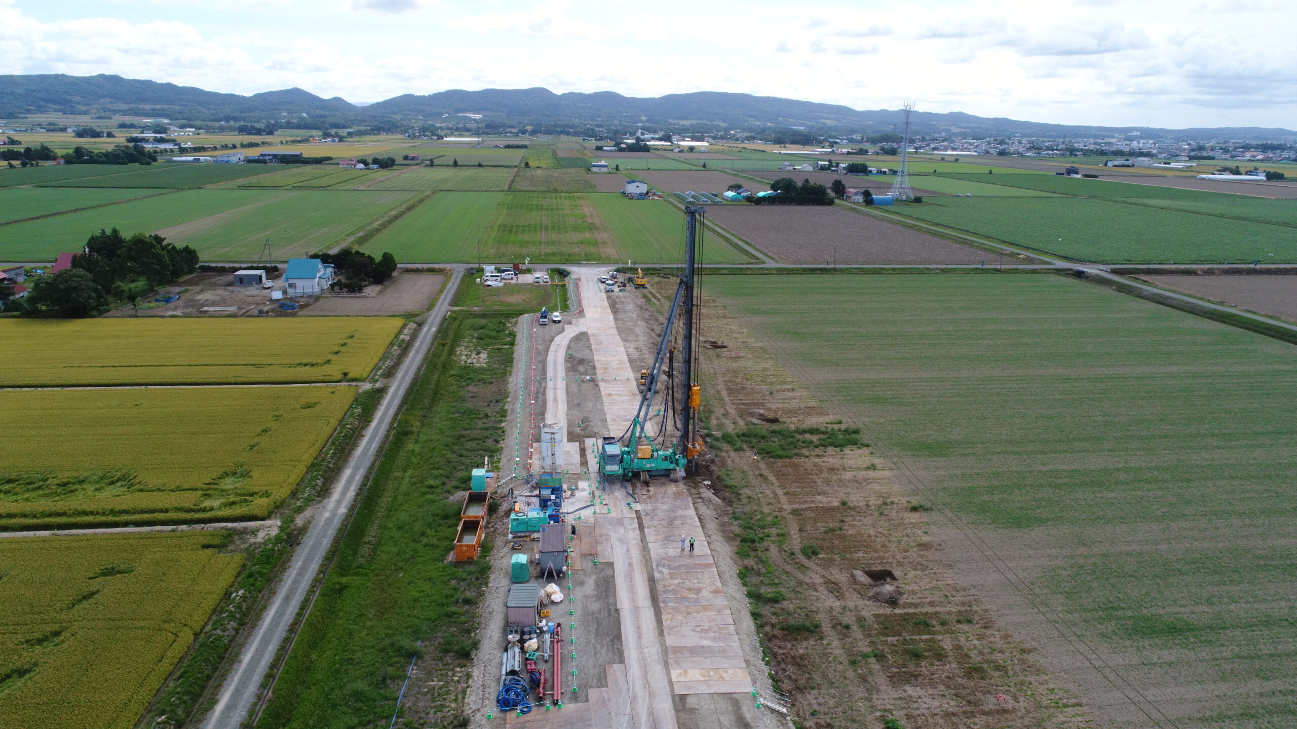 道央圏連絡道路　長沼町　西２線改良工事