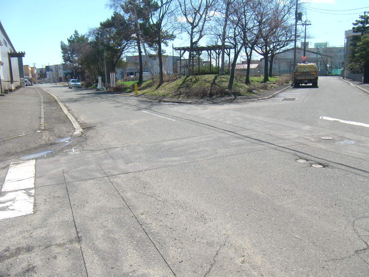 国庫補助事業　創成川処理区ⅩⅣ－０２１００（北３０条東２０丁目）下水道新設工事