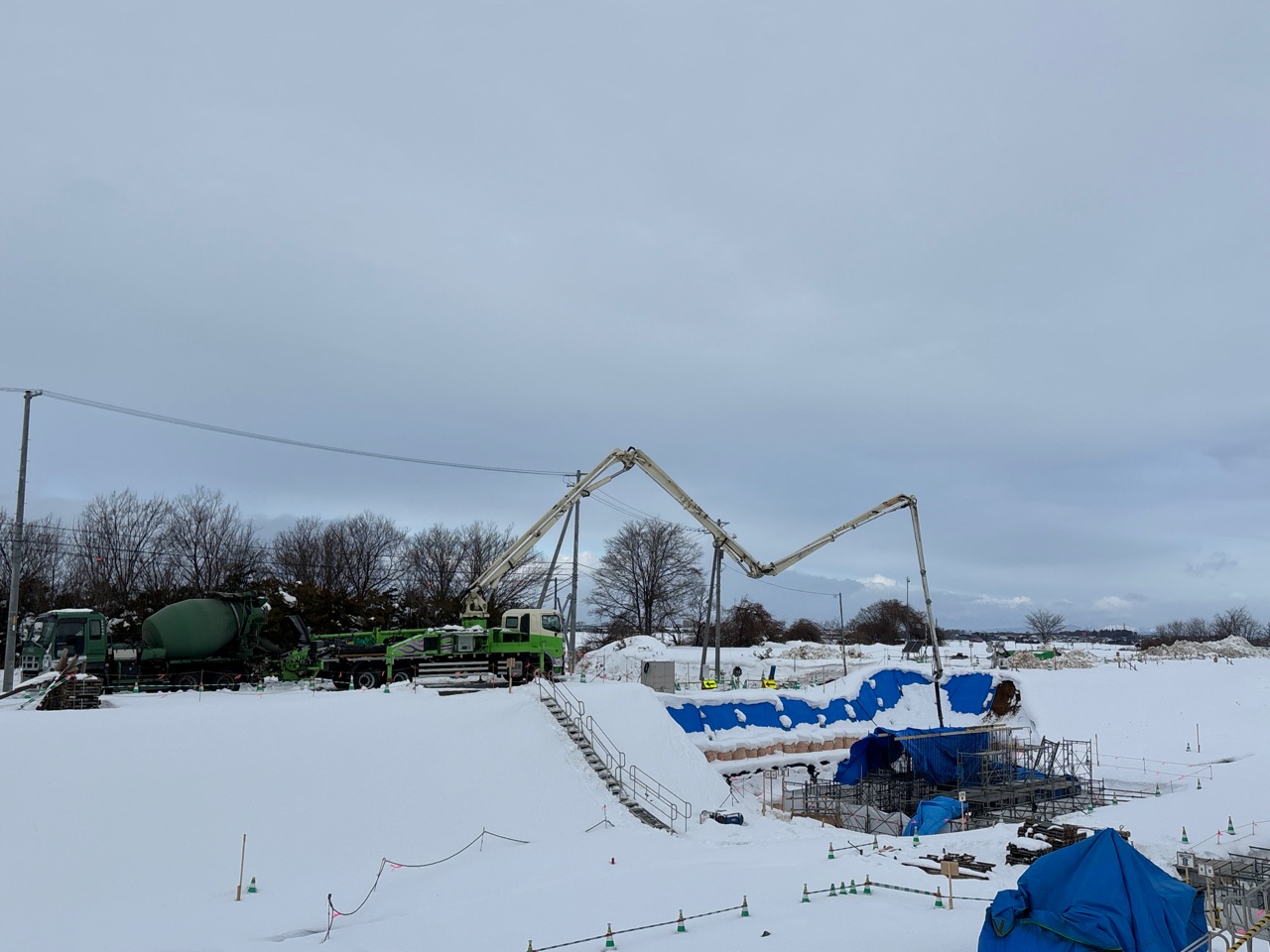 道央圏連絡道路　長沼町　零号線橋下部工事