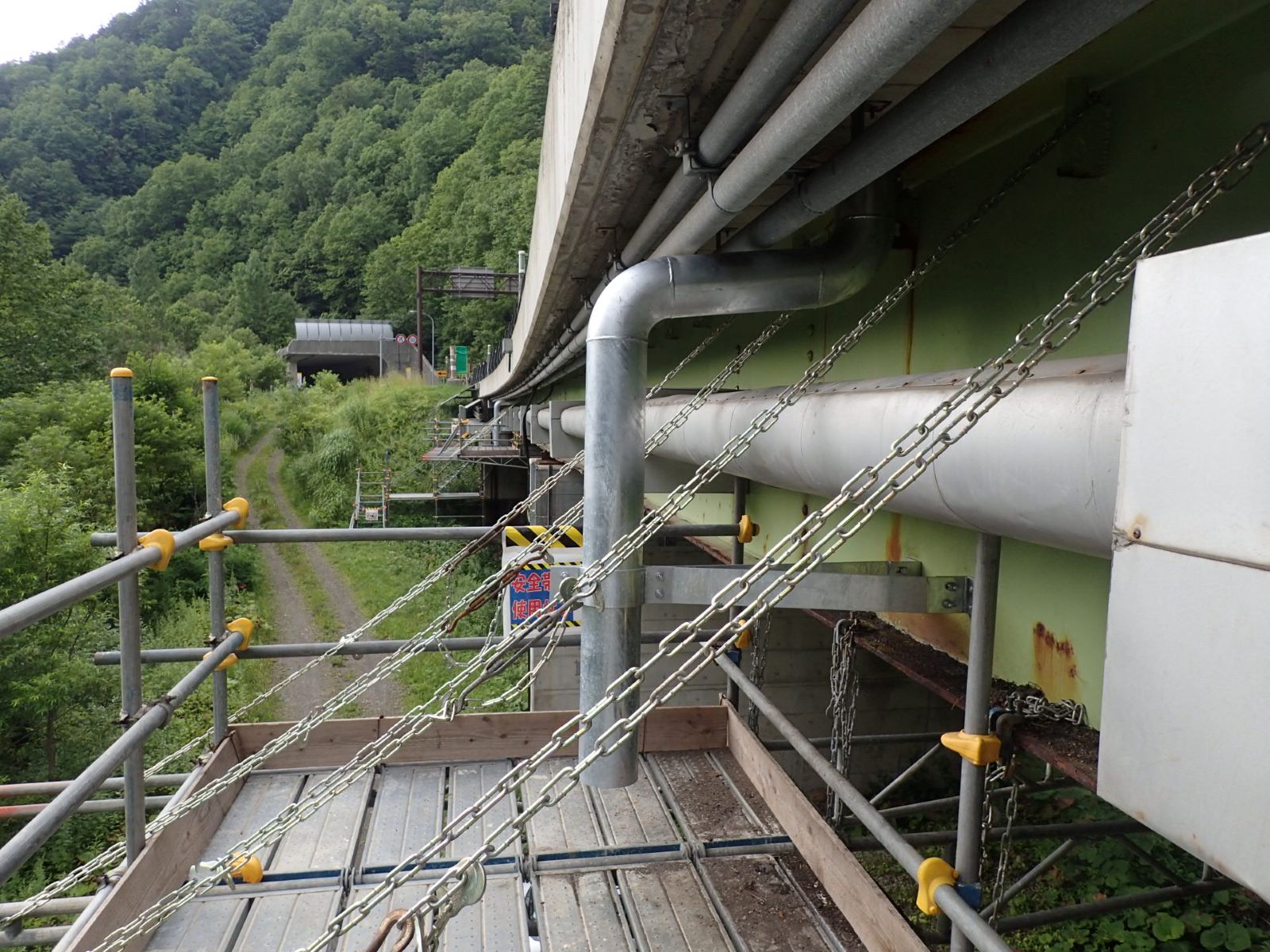 一般国道２３０号　札幌市　石山大橋補修外一連工事