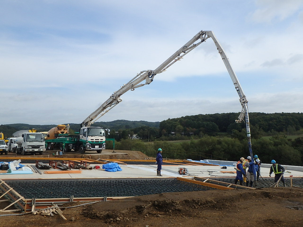 道央圏連絡道路　千歳市　泉郷改良工事