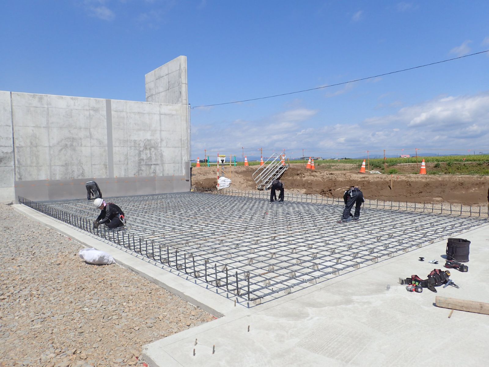 増毛稲田線防Ｂ地方道工事（擁壁工）（明許）外