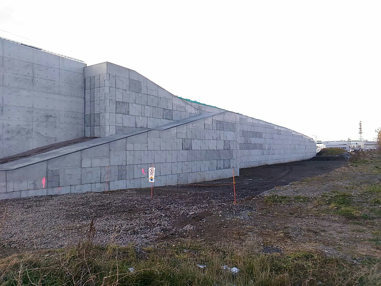 社会資本整備総合交付金事業 ３・４・５４宮の森・北２４条通（東雁来４条１丁目６２番地先～東雁来連絡線間）道路新設工事