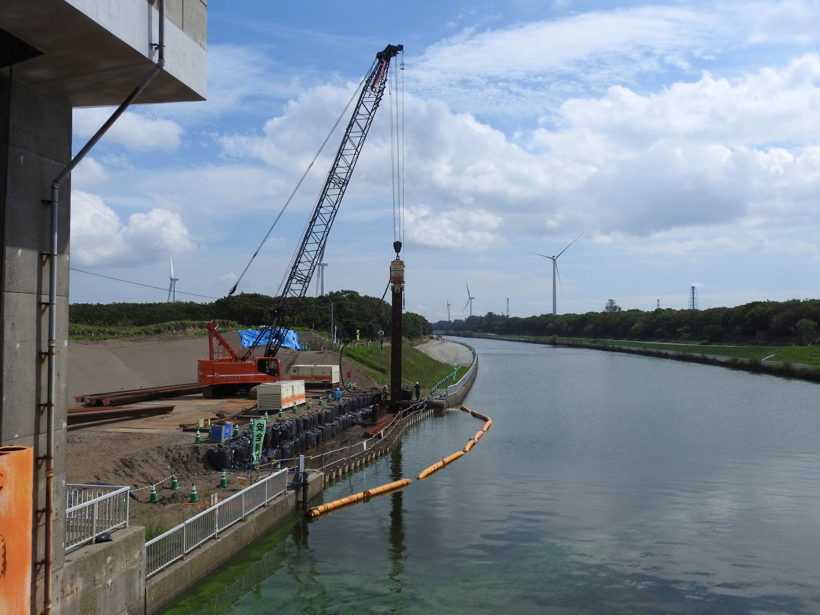 石狩放水路右岸石狩市新港東地先災害復旧工事