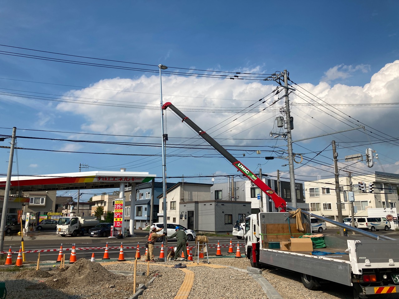 社会資本整備総合交付金事業　７・４・４０苗穂駅連絡通（東12丁目線～北8条通間）道路改良工事
