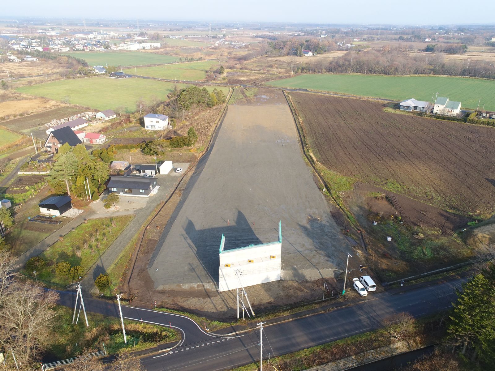 道央圏連絡道路　長沼町　富士戸線跨道橋下部工事