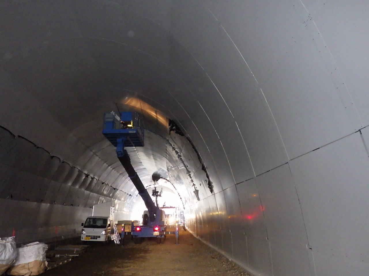 一般国道２３０号　札幌市　白糸トンネル補修外一連工事