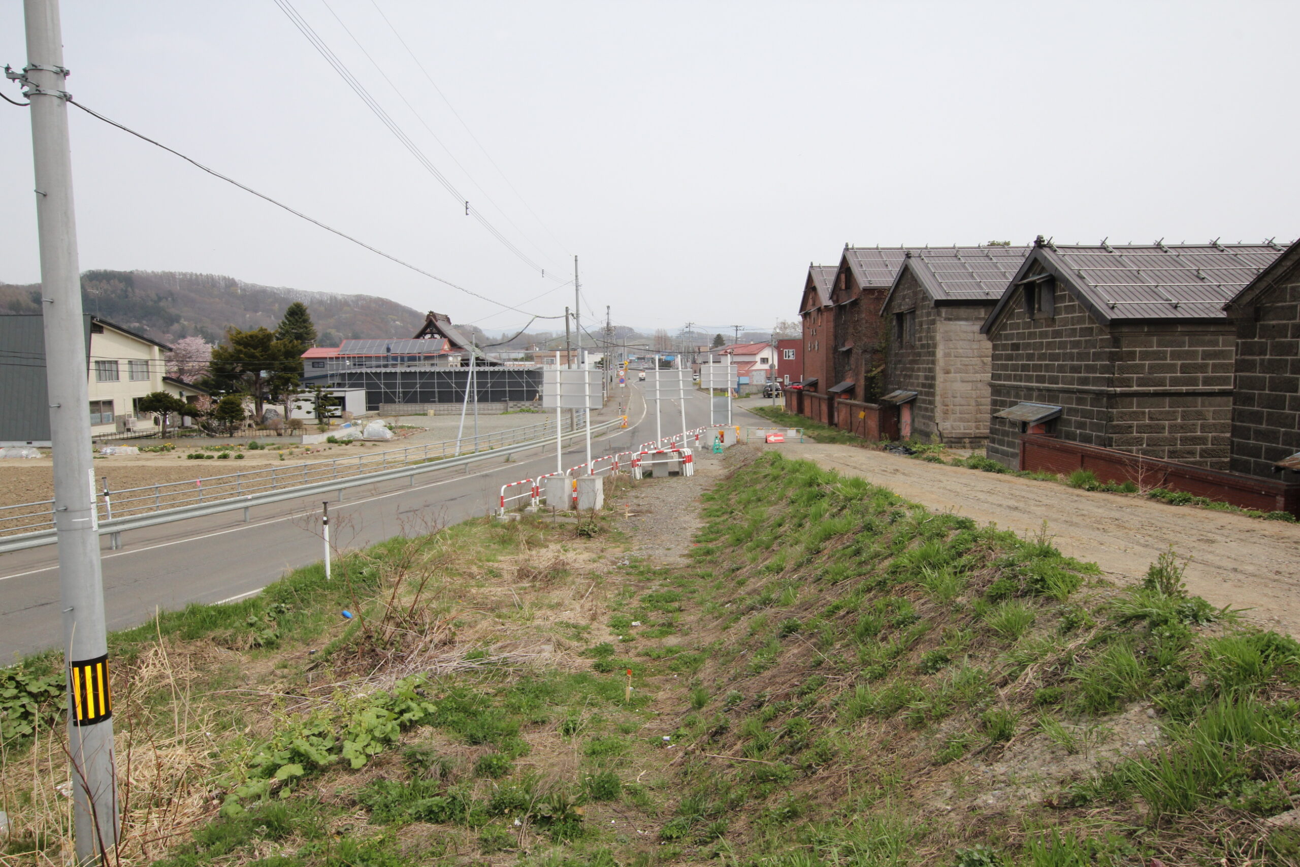 恵庭栗山線馬追橋架替工事（道路工）（補正）