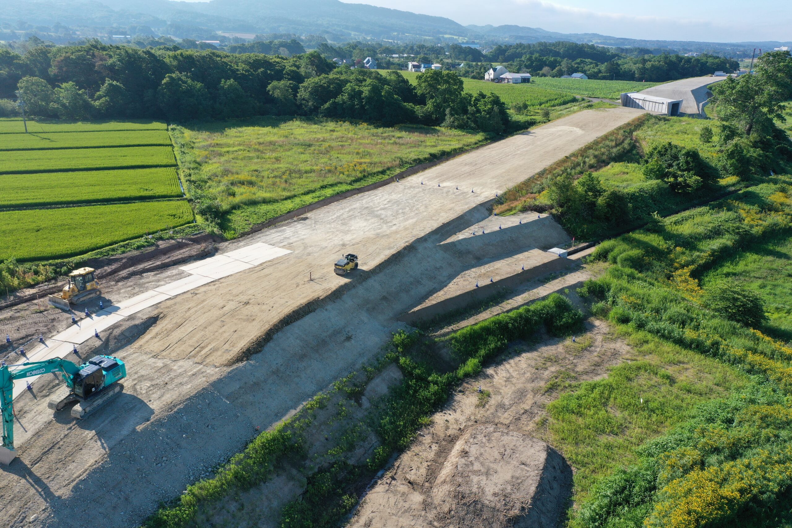 道央圏連絡道路　長沼町　東3線改良工事